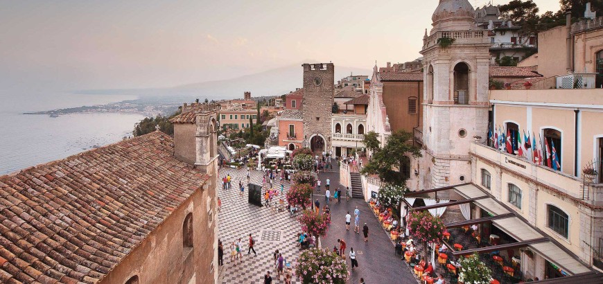 Taormina - vista della Chiesa di San Giuseppe