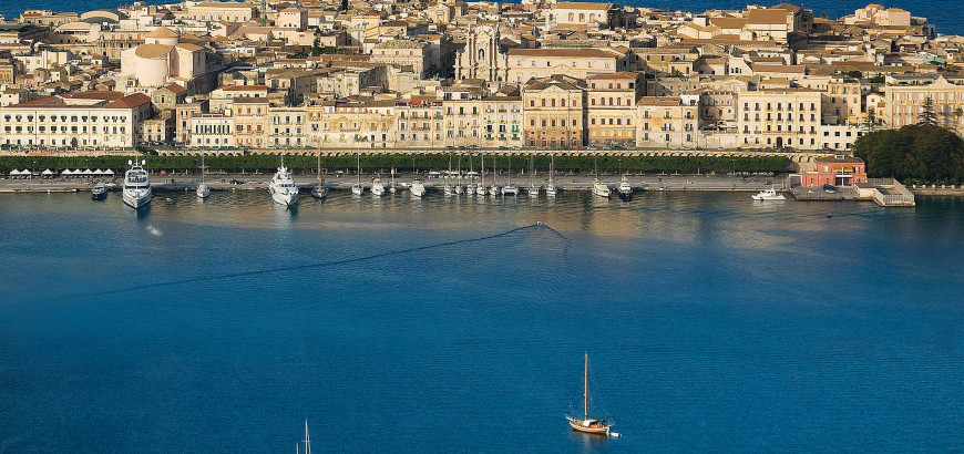 Panoramica sul foro Vittorio Emanuele II