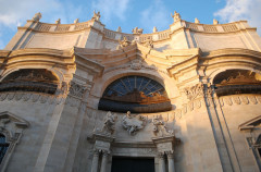 Particolare della facciata della Badia di Sant