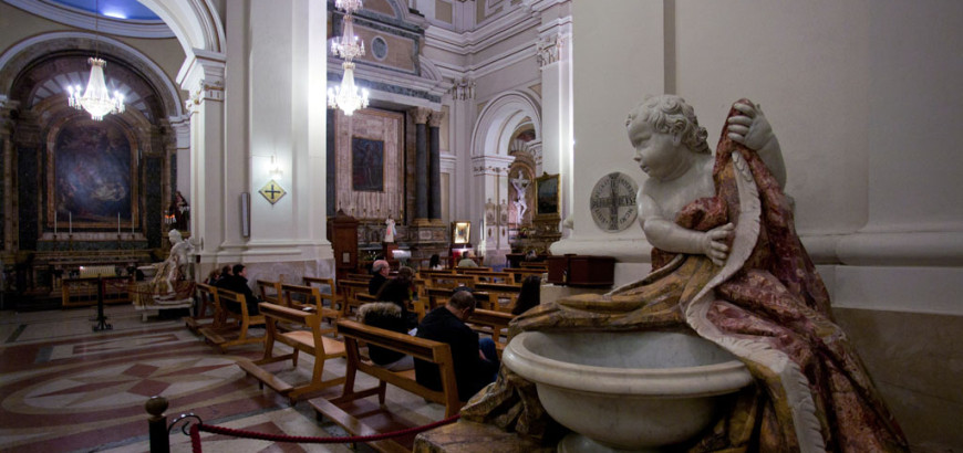 Interno della chiesa Collegiata
