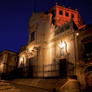 Chiesa di San Giuliano di notte