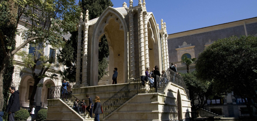 Chiostro di levante
