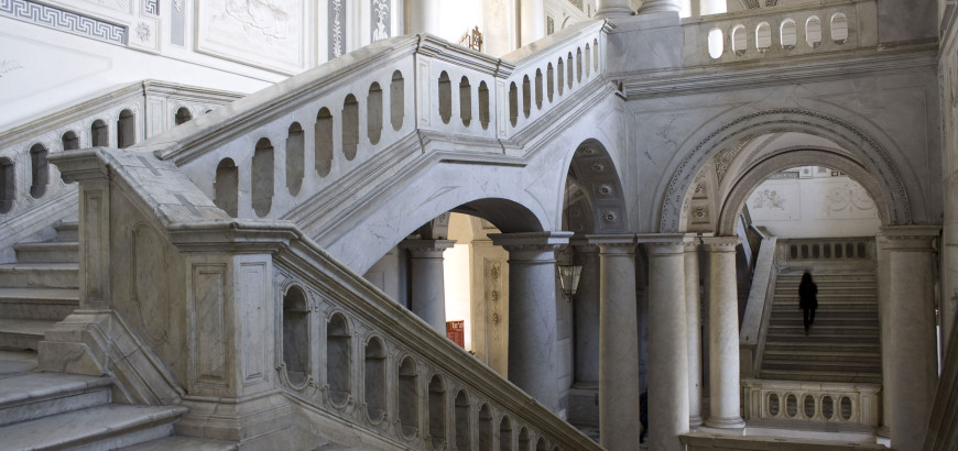 Lo scalone del Monastero dei Benedettini