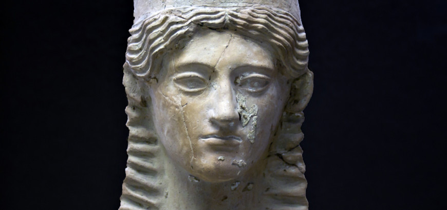 Particolare statua del museo Paolo Orsi