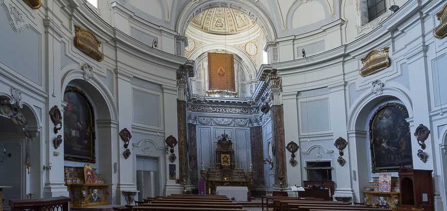 Interno della chiesa