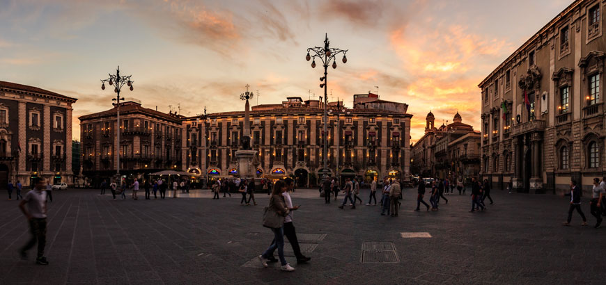 Tramonto su piazza Duomo