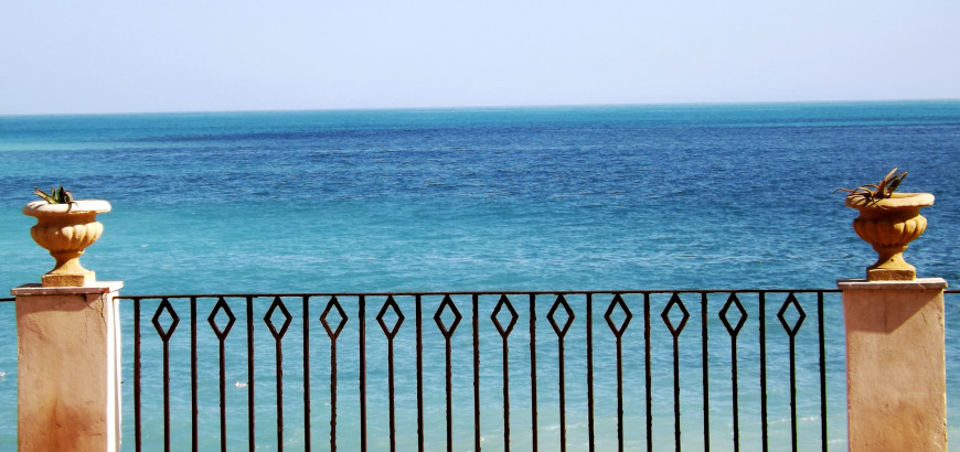 Giardini Naxos sea