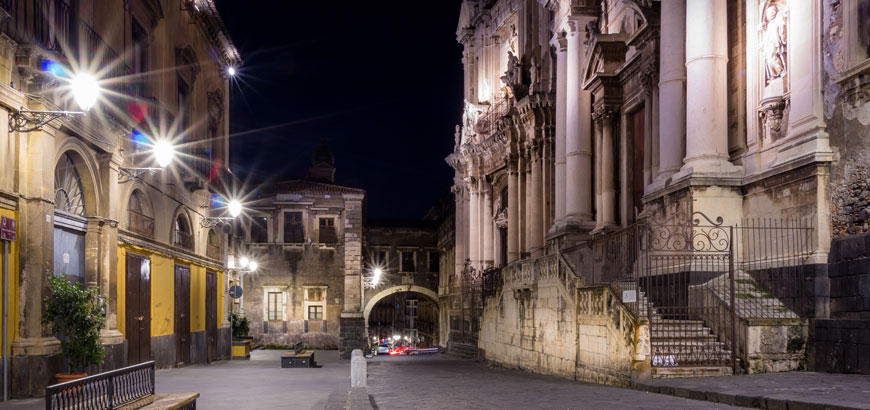 The baroque via Crociferi