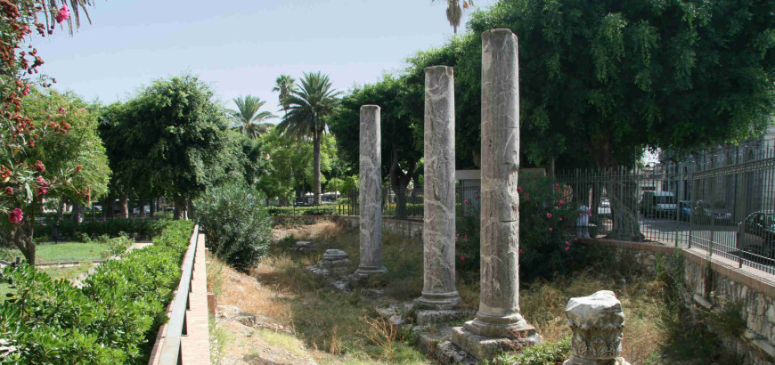 I resti del portico