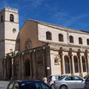 Veduta esterna della Basilica di Santa Lucia al Sepolcro