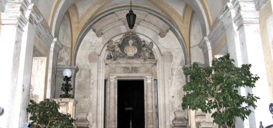 Ingresso alle scale
