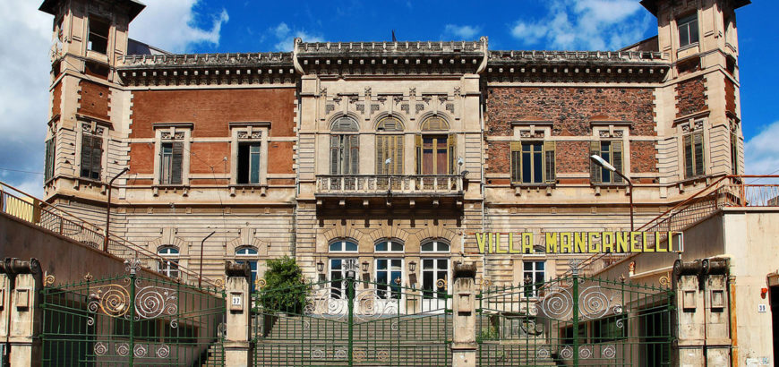 Facade of Villa Manganelli