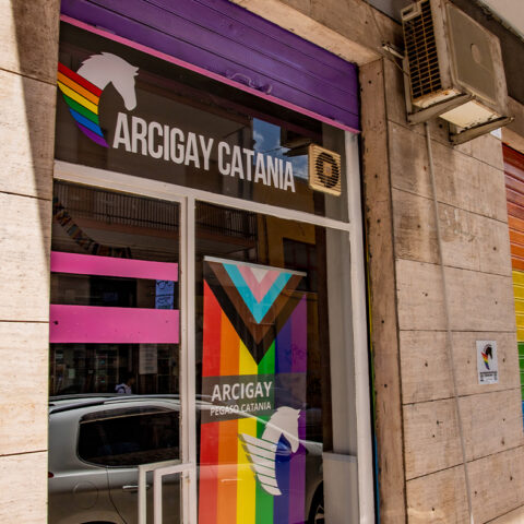 Arcigay Pegaso Catania visione esterno ottava tappa Catania Arcobaleno