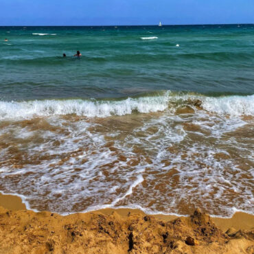 Particolare bagno sciuga del Lido di Noto (SR)